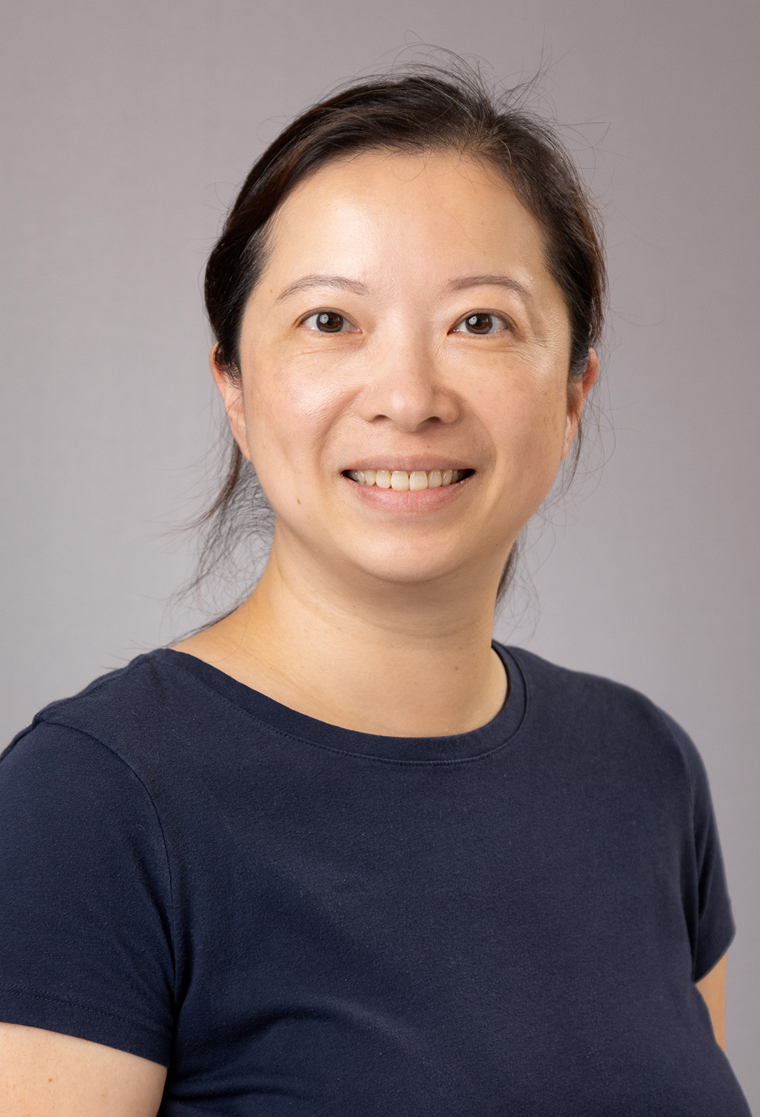 Qinyin Qiu from Department of Rehabilitation And Movement Sciences
